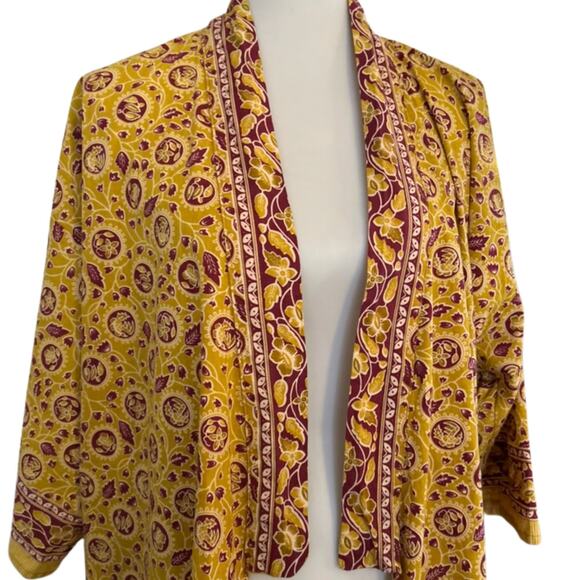 Vintage Boho Golden Yellow Floral Robe Kimono Wrap – Small, Artisan Cotton Blend - Picture 4 of 7